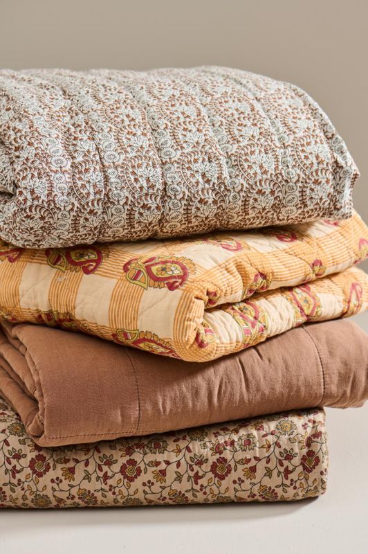 Quiltet pledd  Charlotte 