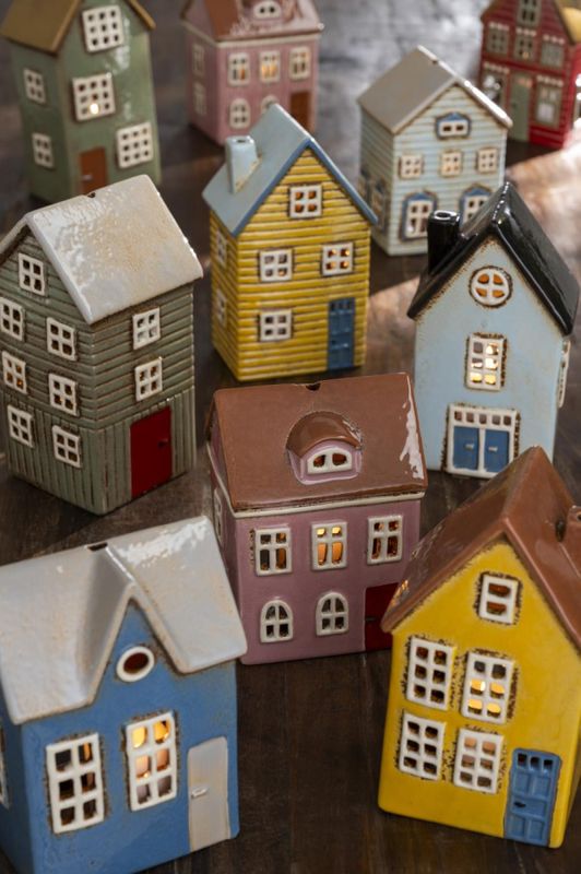 Lyshus brun dør| IB Laursen